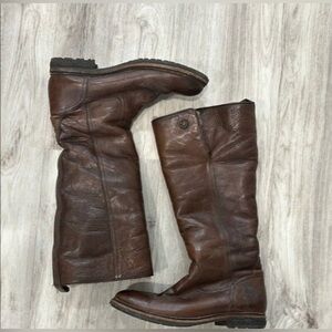 Dark brown Frye sheepskin leather winter boots